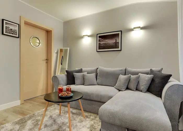 Grand - Poseidon Daire *